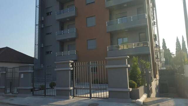 Апартаменты Apartman A Подгорица-12